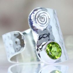 Srebrny pierścionek Oliwin